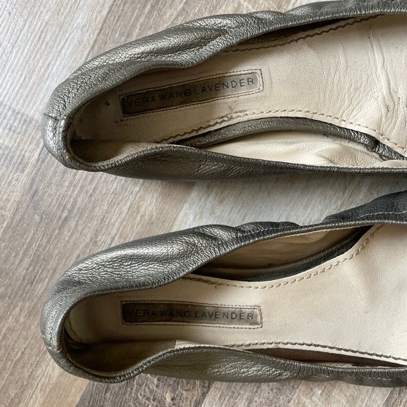 Vera Wang Ballet Flats - Picture 2 of 4